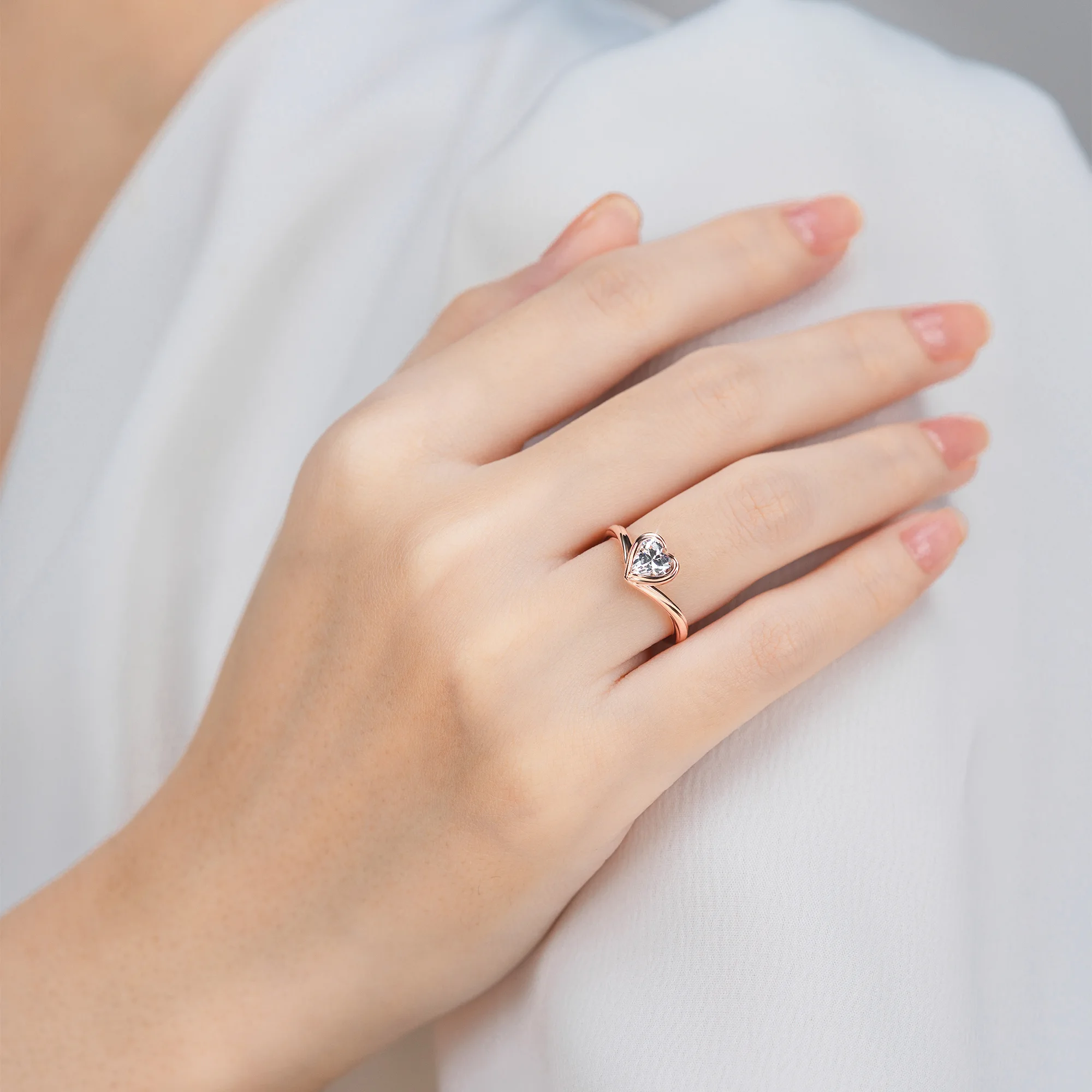 Nhẫn đính hôn Kim cương Rosalie Kiss NCH8410 6